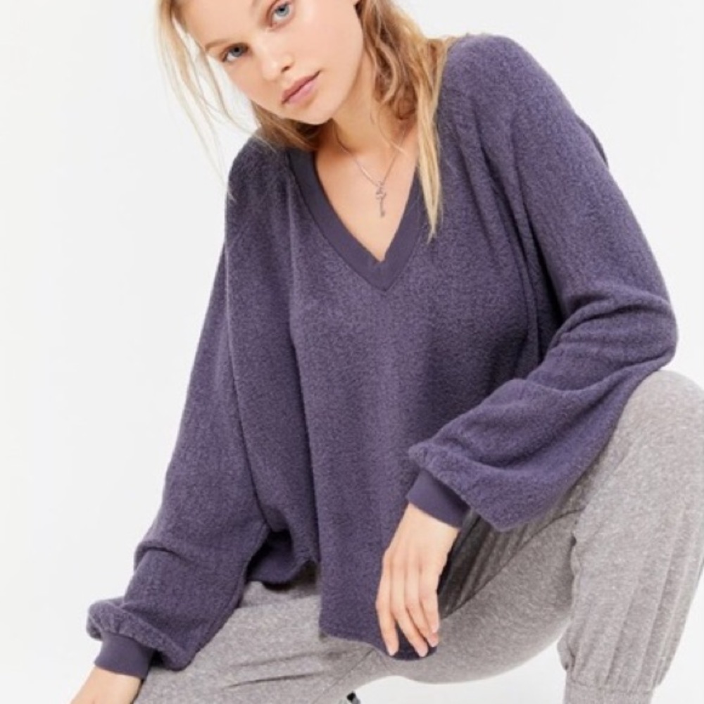 UO Lilith Teddy Longsleeve (Gray/Blue) - Picture 1 of 2
